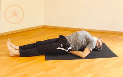 MATSYASANA · Postura del Pez (variante)