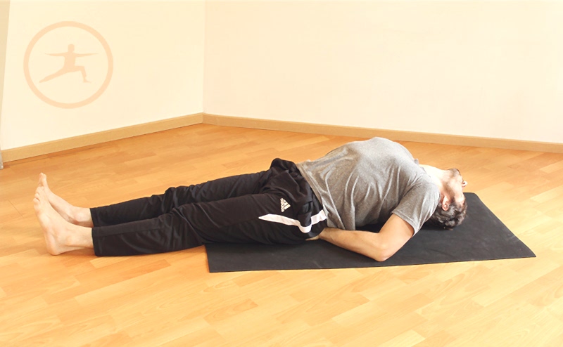 MATSYASANA · Postura del Pez (variante)